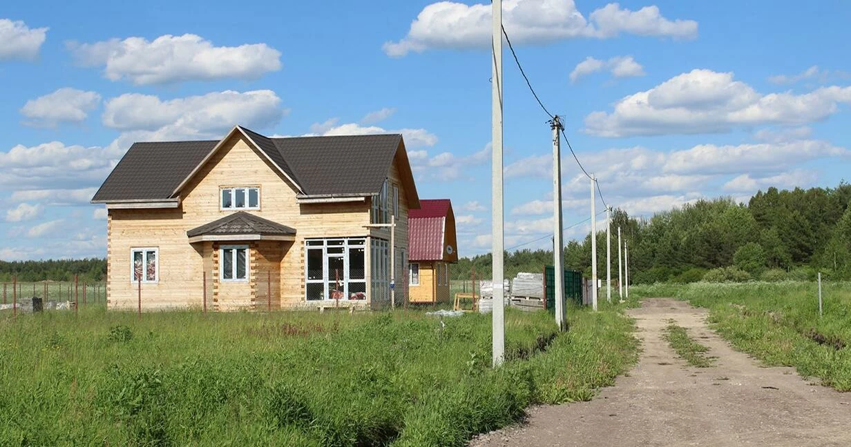 Коттеджный поселок Петровский Луг в Павлово-Посадском районе - отзывы,  цены, фото, план