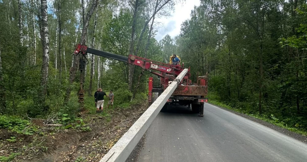 Новости о посёлке Подъездная дорога к поселку заасфальтирована Новости о посёлке Подъездная дорога к поселку заасфальтирована