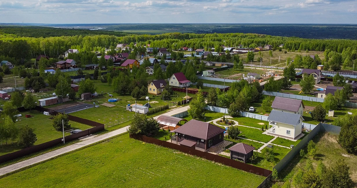 Коттеджный поселок Окский берег в Серпуховском районе - отзывы, цены, фото,  план